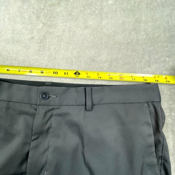 Nike Golf Dri-Fit Chino Shorts Mens 36 Gray Pockets Performance Standard Fit - Picture 3 of 5